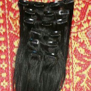 New - 1 jet black 20" human hair extension. 70g …
